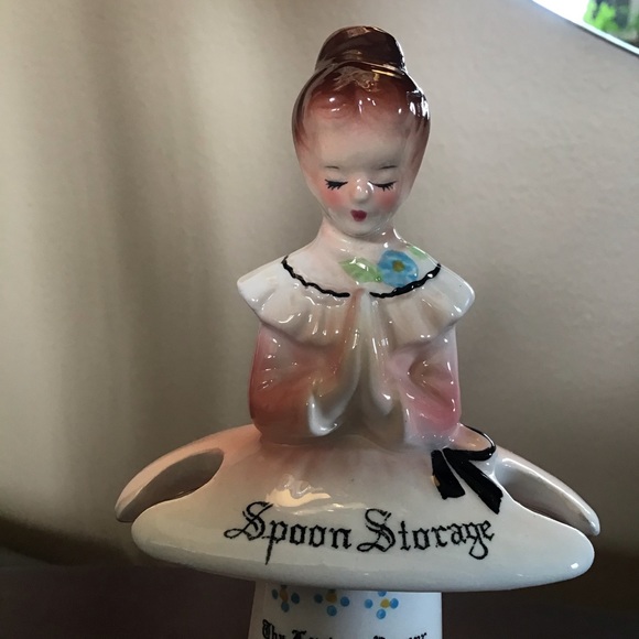 Vintage Prayer Lady 1950’s Spoon Storage The Kitchen Prayer (6.5” tall) - Picture 3 of 5